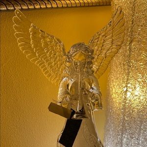 Angel Playing Instrument Statue